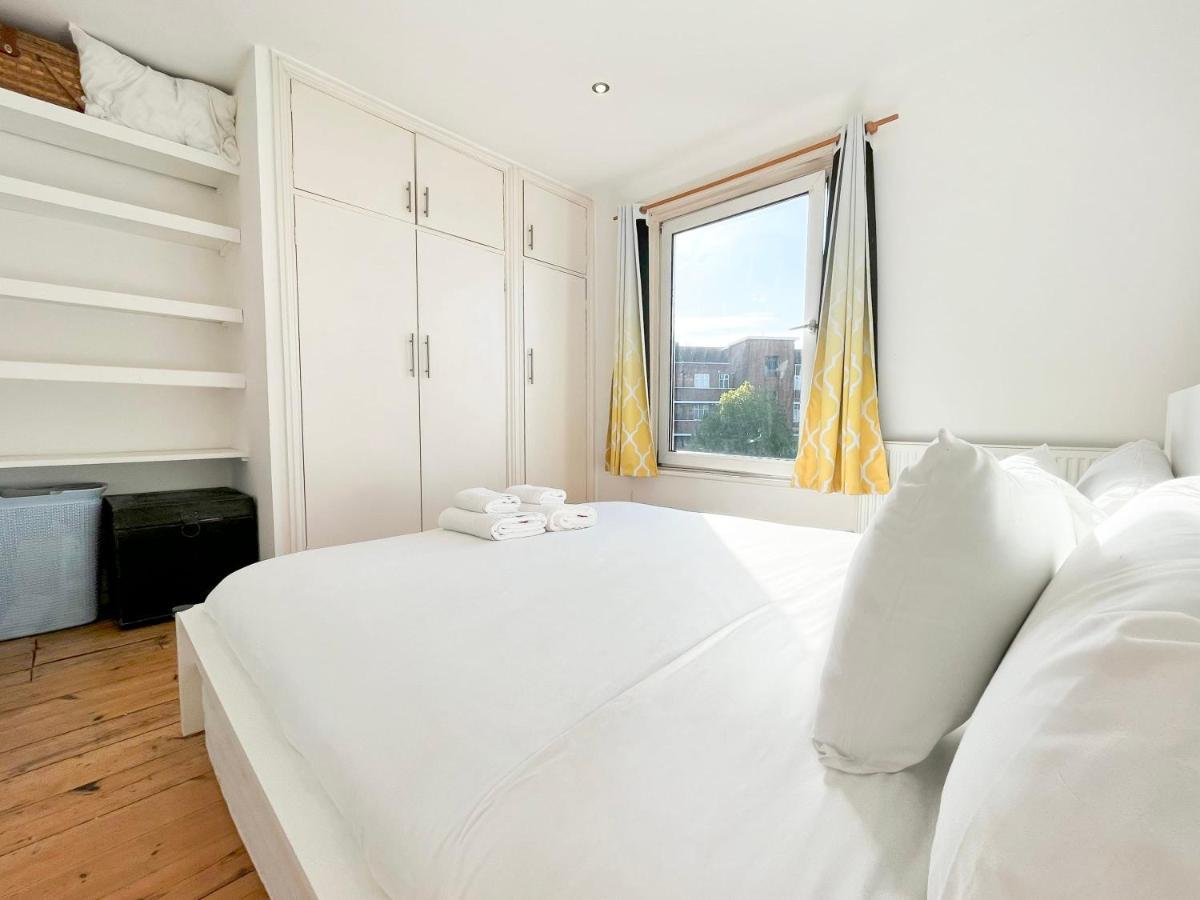 Stylish Flat Near Westfield & O2 Shepherd's Bush London