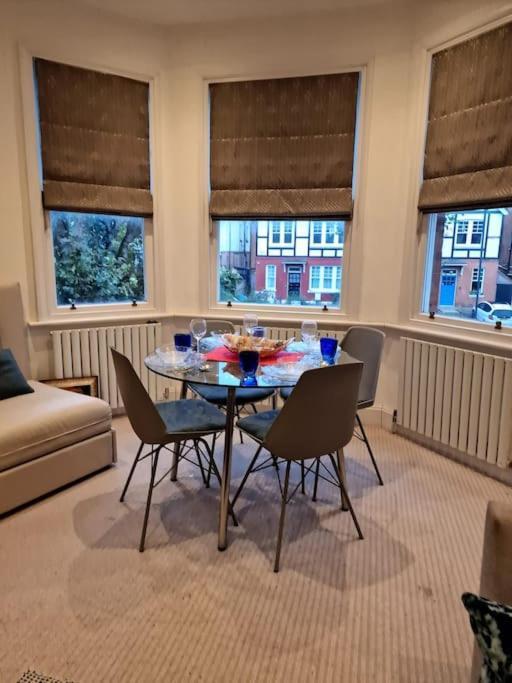 Leilighet Quintessentially 'london' Flat