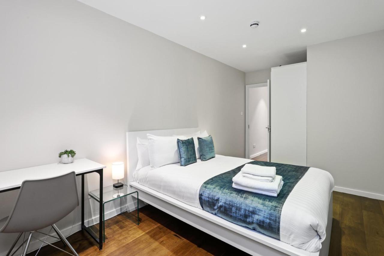 Spacious 1 Bedroom Flat * Londen