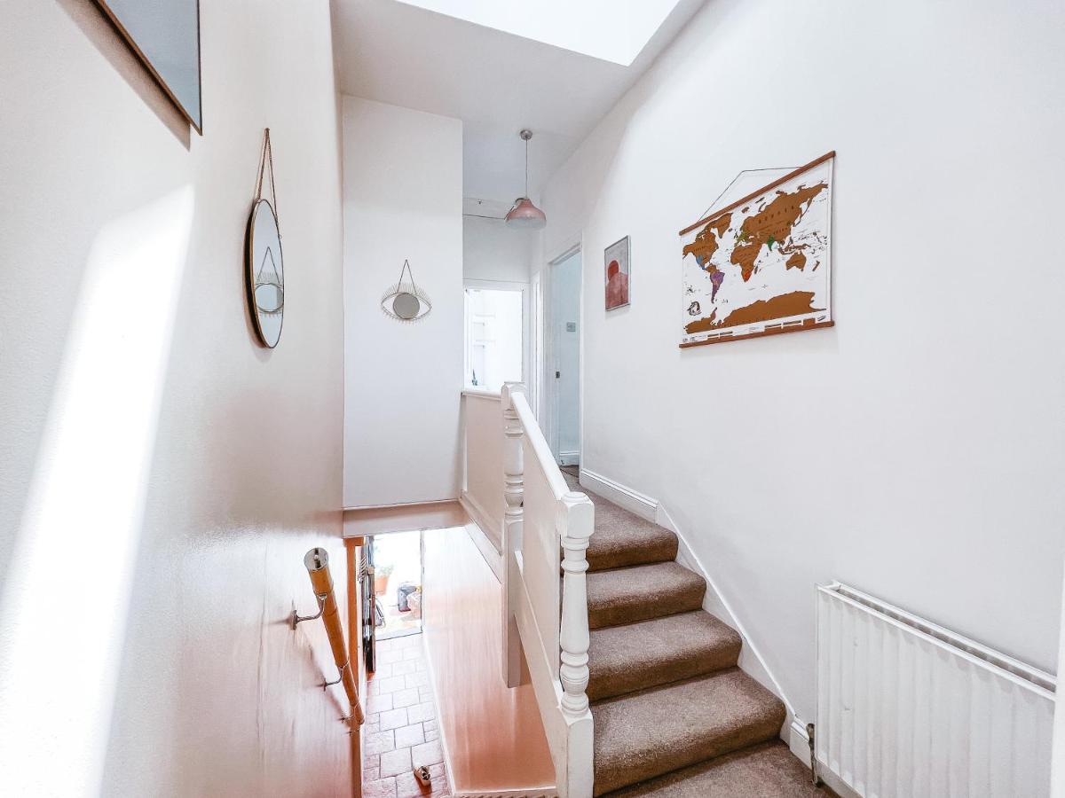 Appartement Gorgeous 3 Bed With Garden Office By Staybynumbers Londen