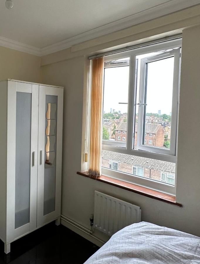 Single Comfortable Homestay London