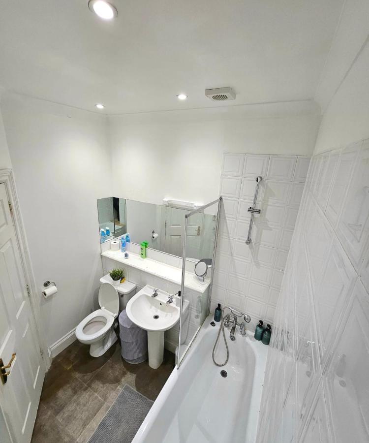 Lovely One Bedroom In Marylebone - 4 People Leilighet London