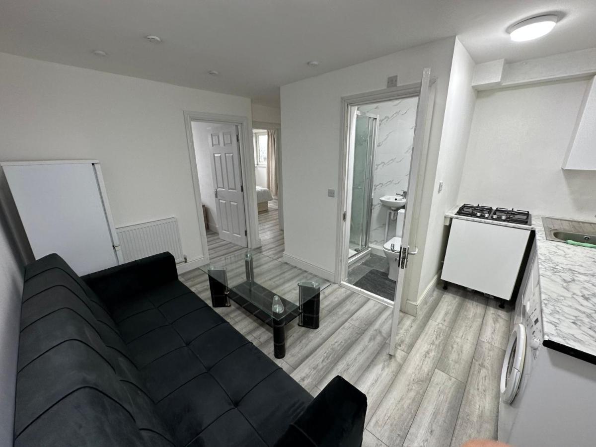 3 Bedroom Bayswater Leilighet *