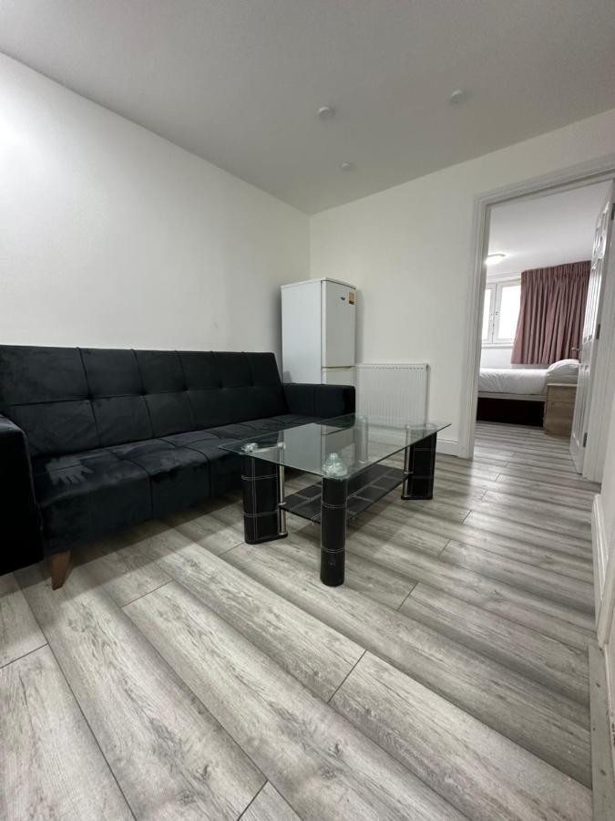 3 Bedroom Bayswater Leilighet *
