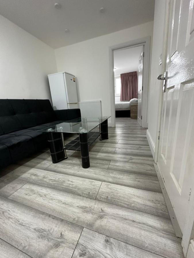 3 Bedroom Bayswater Leilighet *