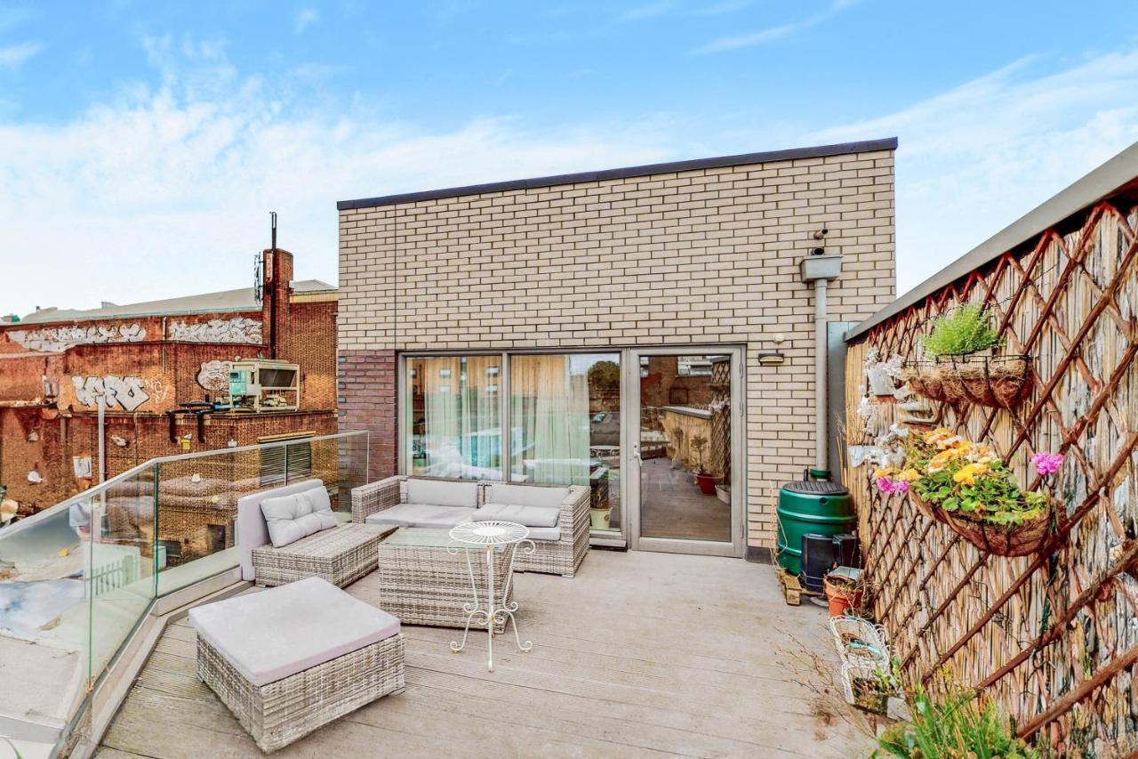 Modern And Spacious 4 Bed House In The Centre Сasa de vacaciones Londres