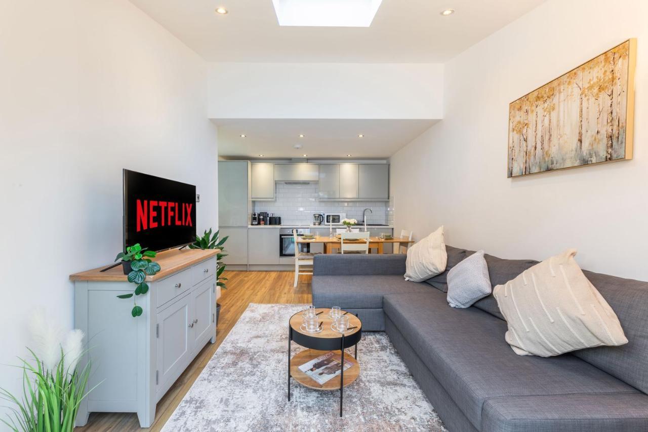 Three-bedroom Bliss In Town Apartment