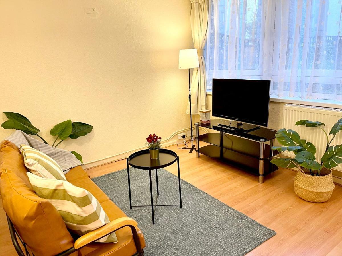 3br Close Station Londen