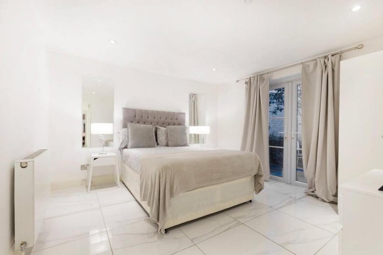 Harrods Flats Apartment