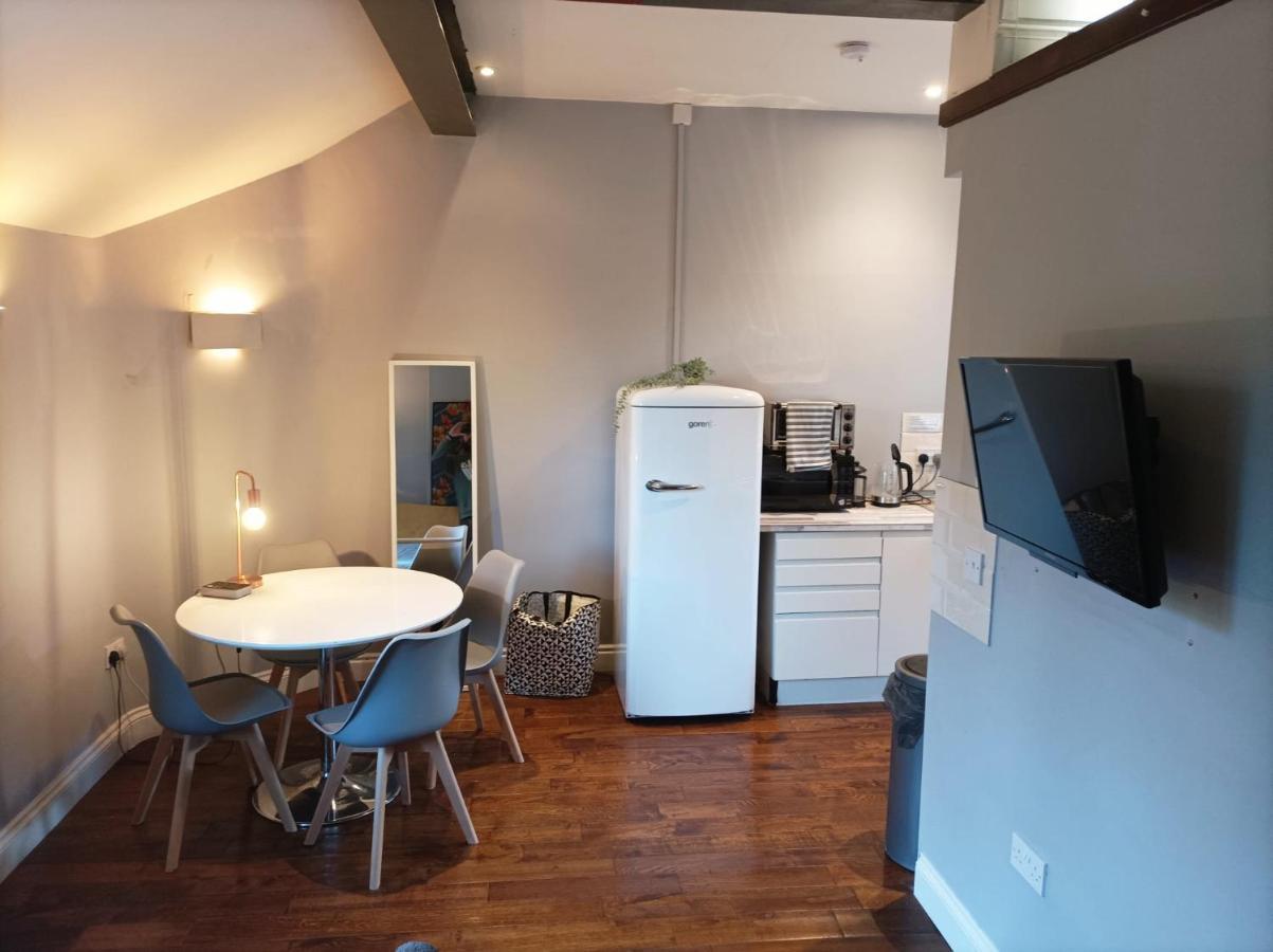 Homestay Self-contained Studio In Central Property Unit 4 *