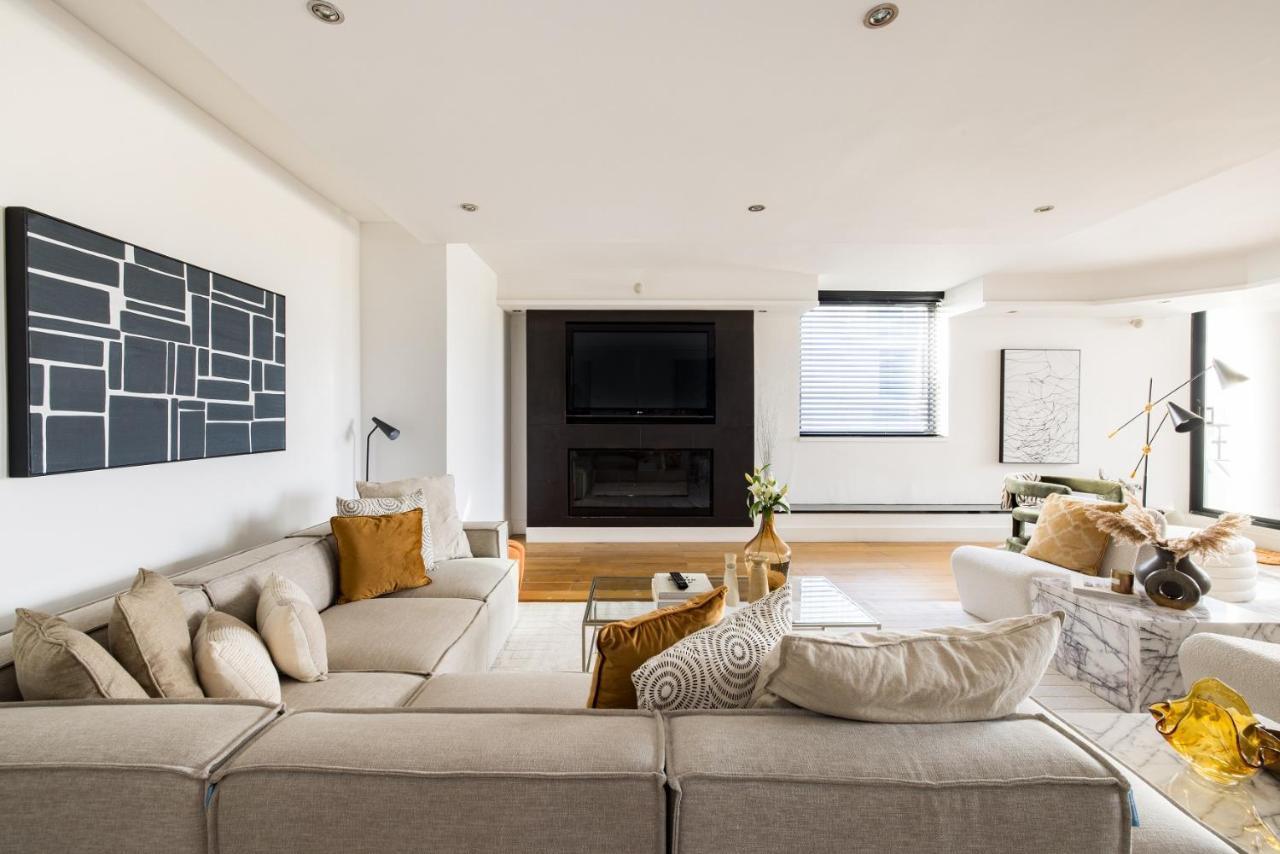 The River Thames View - Stunning 2bdr Flat With Study + Balcony Apartment