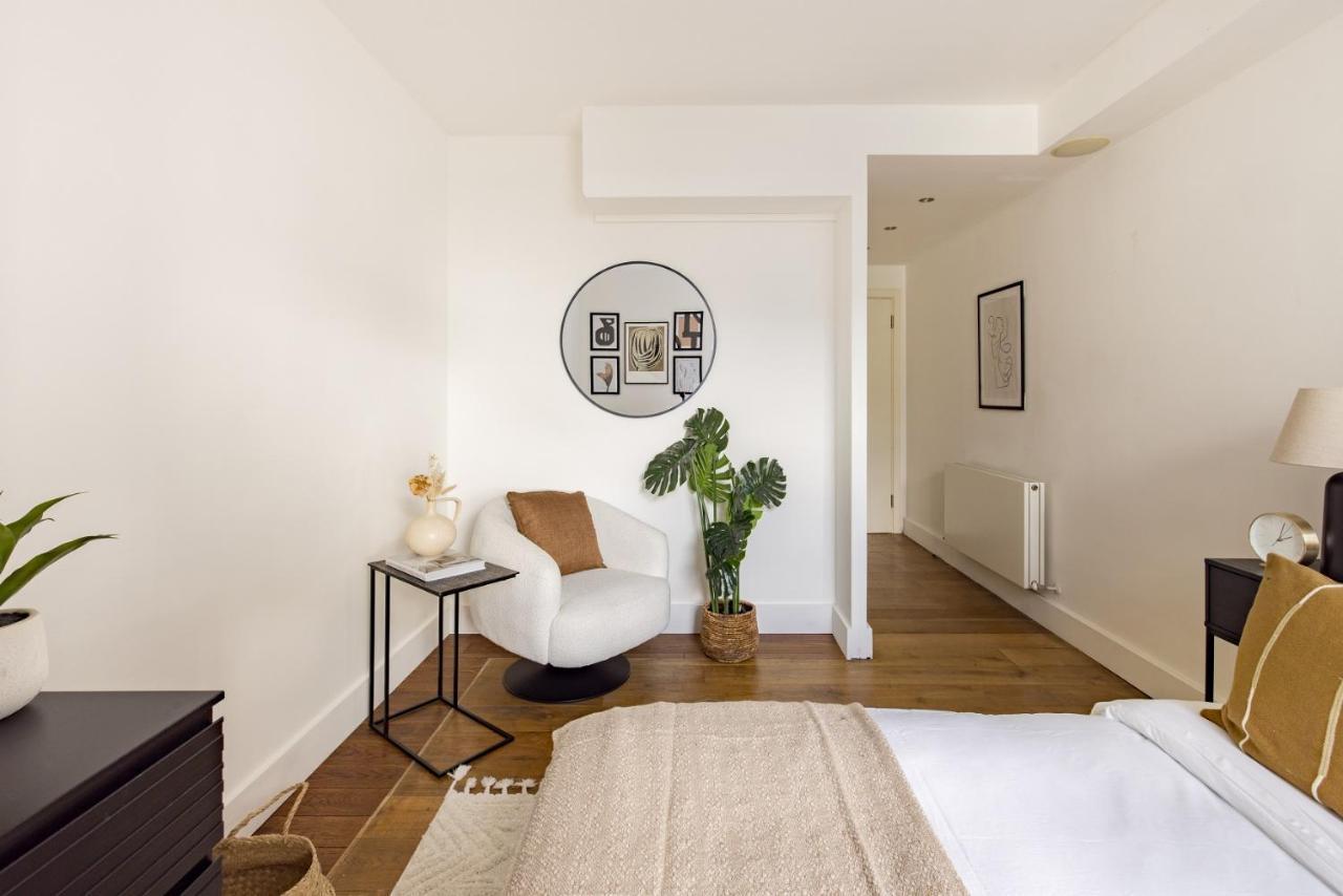 Apartment The River Thames View - Stunning 2bdr Flat With Study + Balcony *