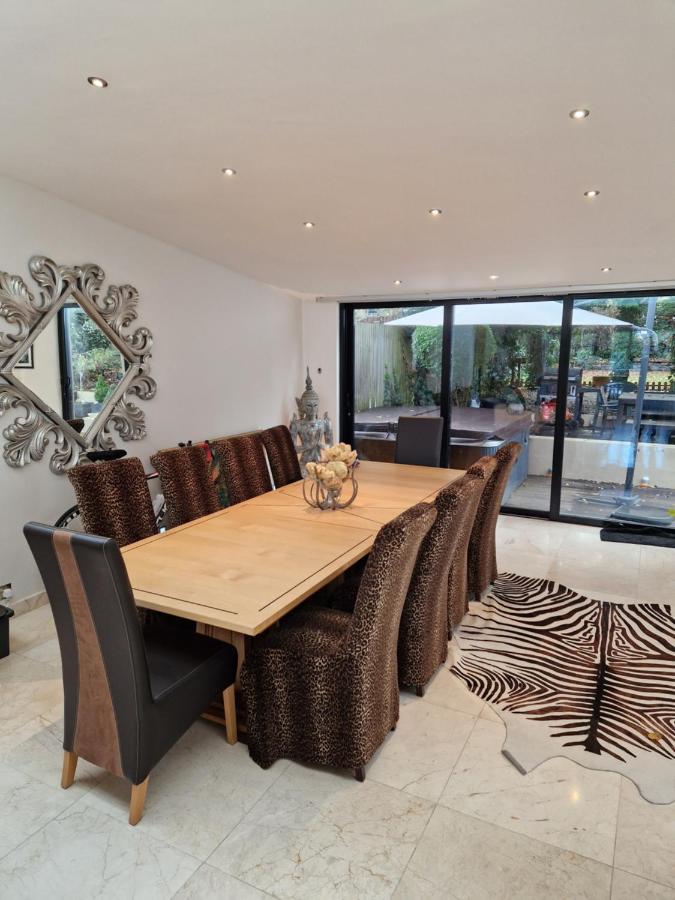 Holiday home Stunning 5 Bedroom Putney House