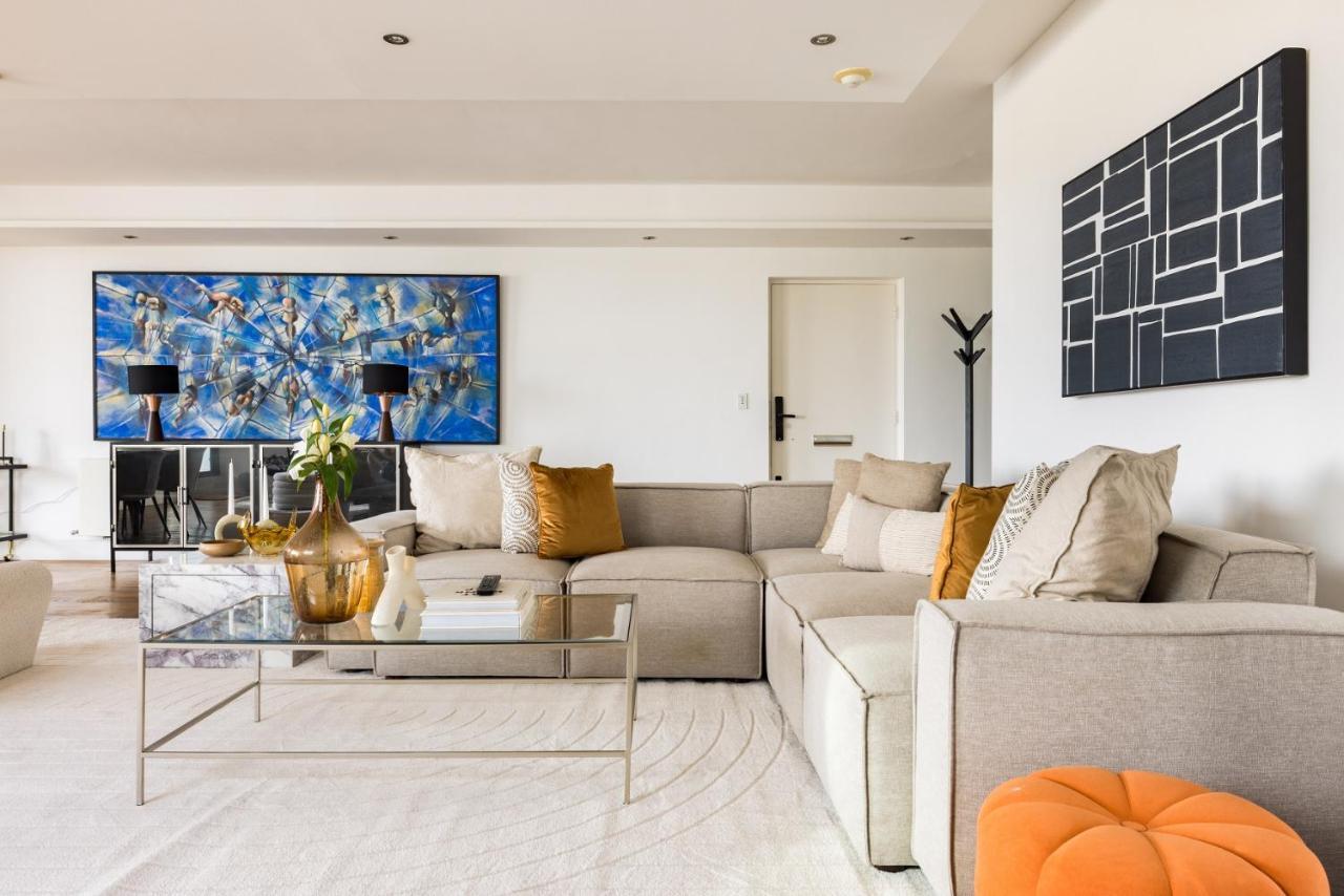 The River Thames View - Stunning 2bdr Flat With Study + Balcony Apartment