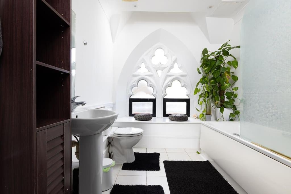 Penthouse Church Conversion *