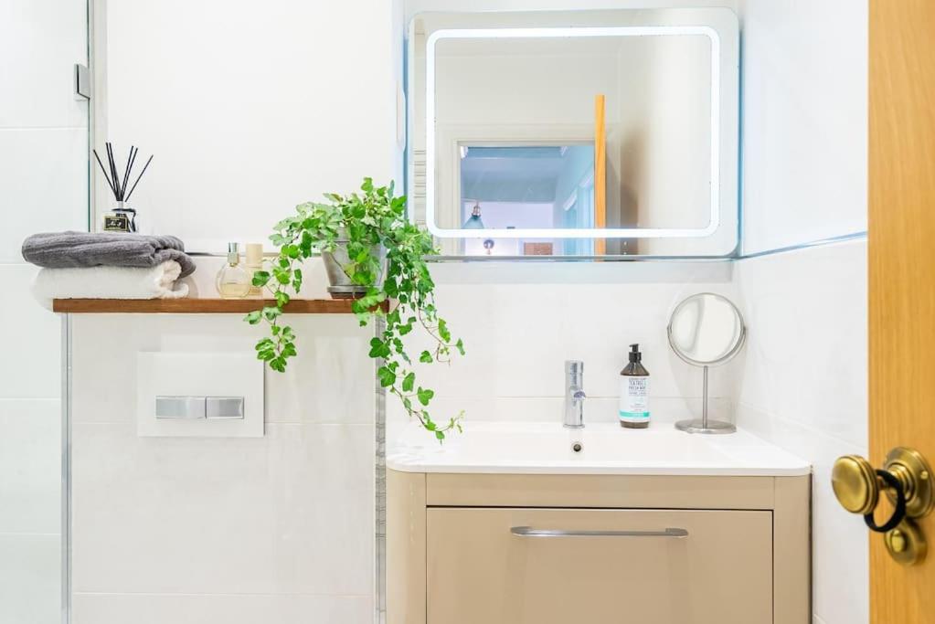 Apartment Greenwich & Blackheath Oasis London