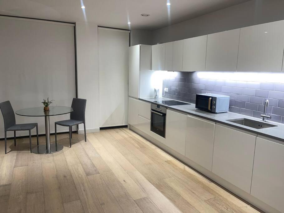 Stunning 2 Bedroom Londres