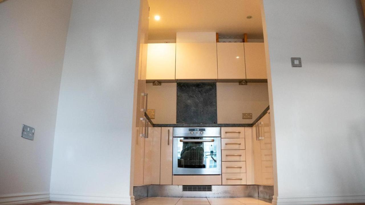 Apartment Cosy One-bed In *