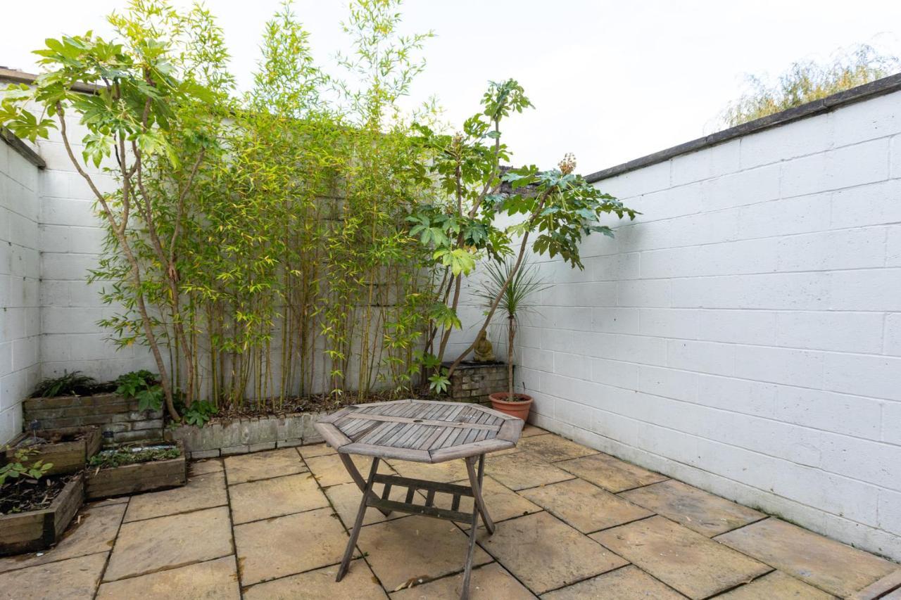 Holiday home Spacious 4br 3-storey Townhouse In Lively Deptford