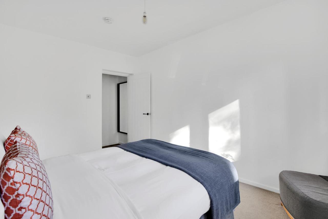 Peckham By Aps *