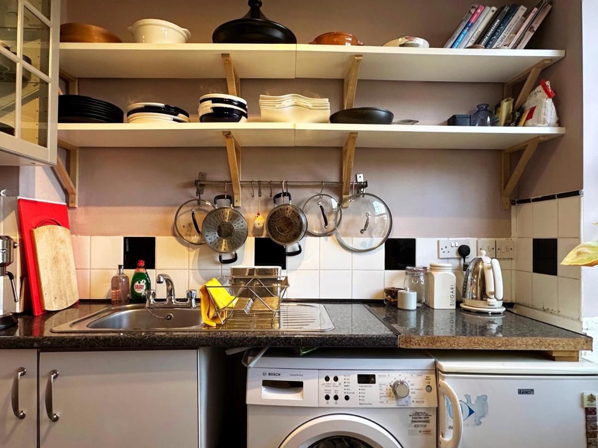 Kelly's Place Near Liverpool Street London