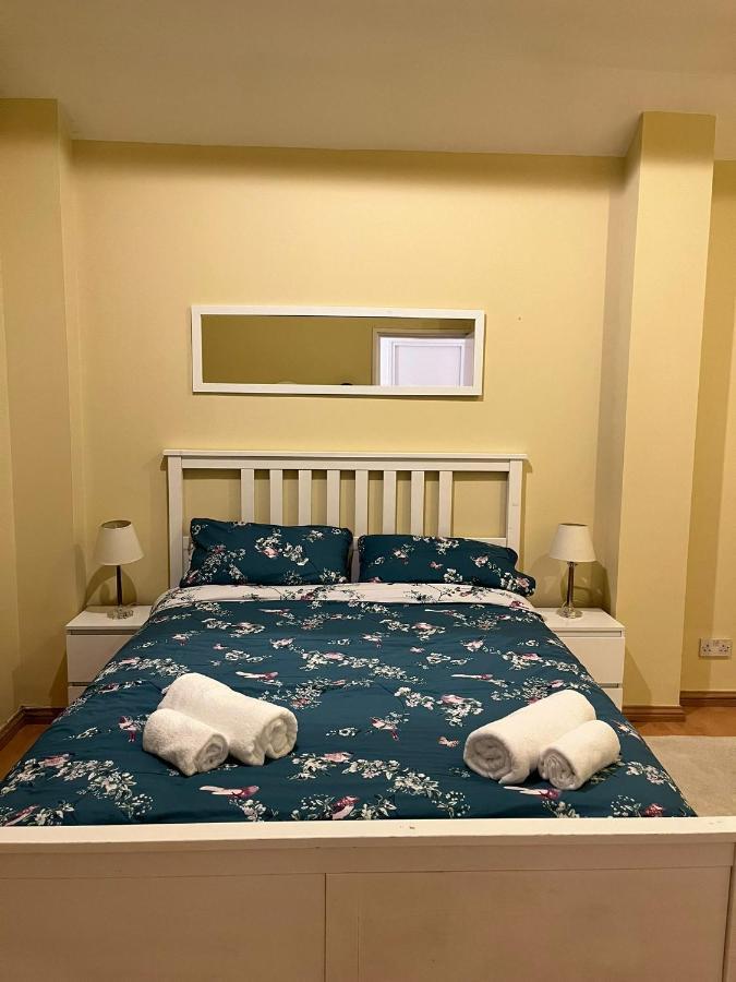 2 Bedroom Flat In Leicester Square Apartamento Londres
