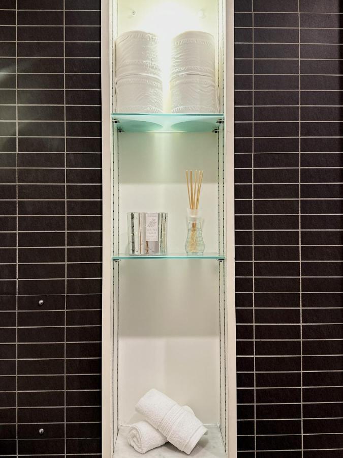Kings Cross Apartment