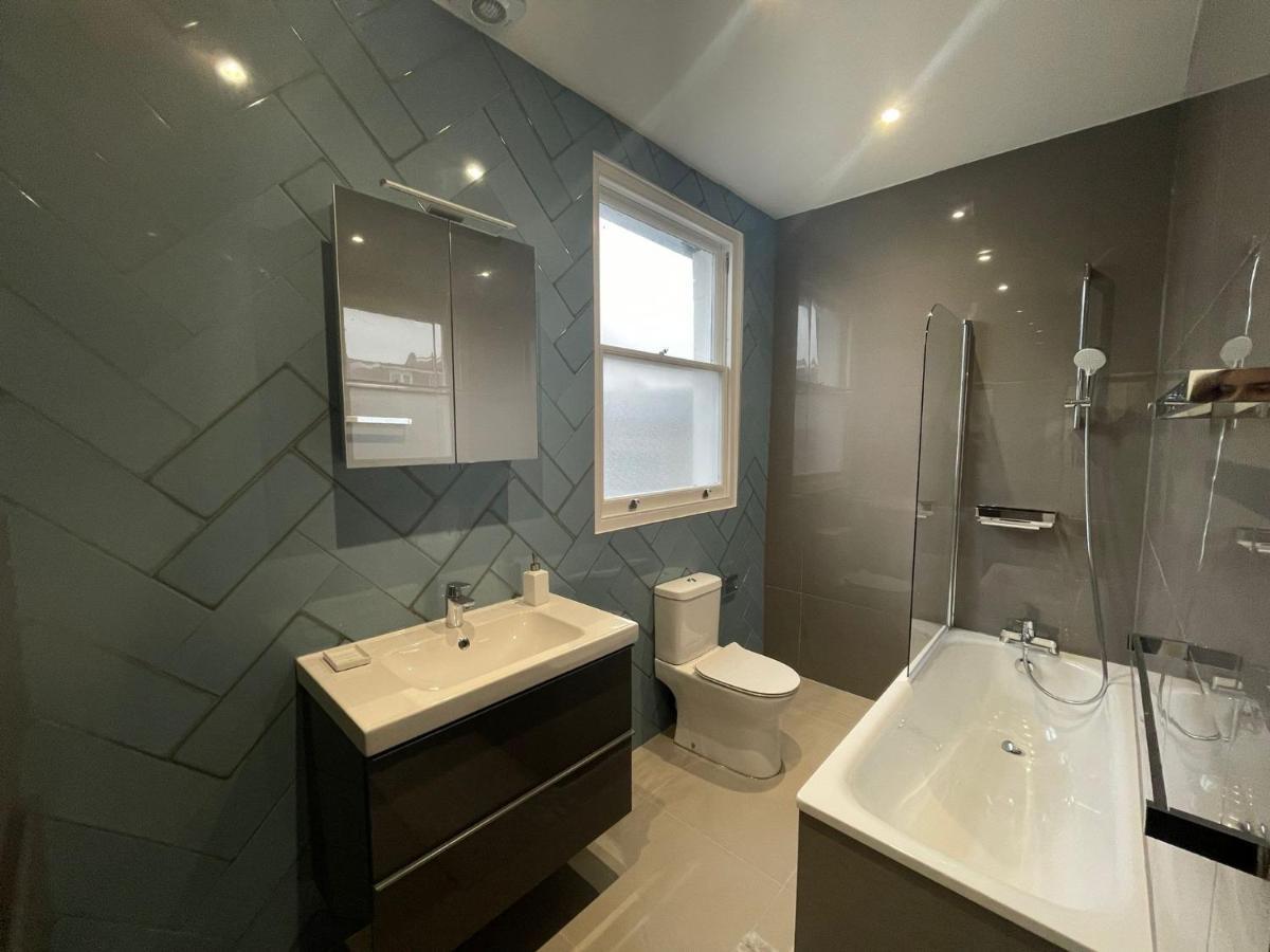 Nancy's Place In Notting Hill - 2 Double Beds, Ideal For Families Londen
