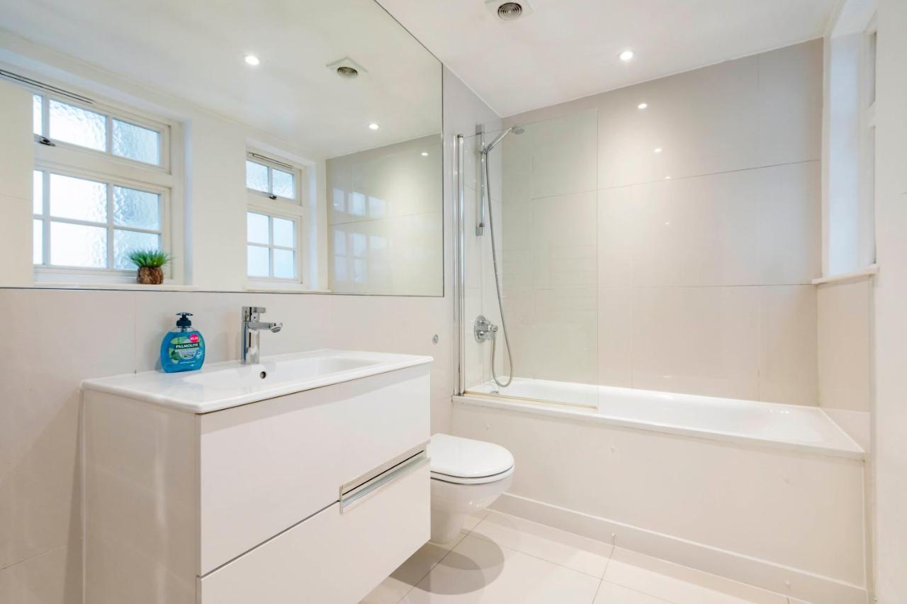 Farm View 2-bedroom Apartment, Vauxhall Apartment London