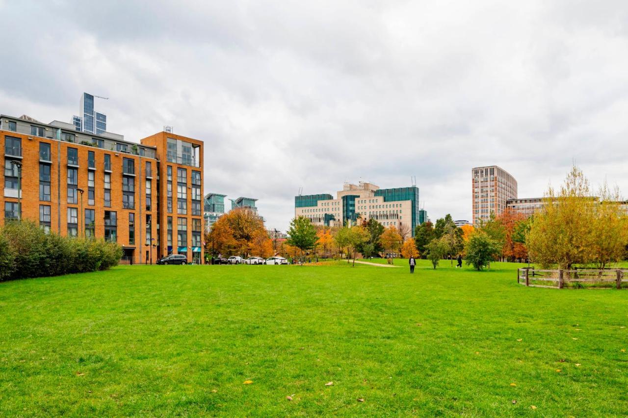 Apartment Farm View 2-bedroom Apartment, Vauxhall London
