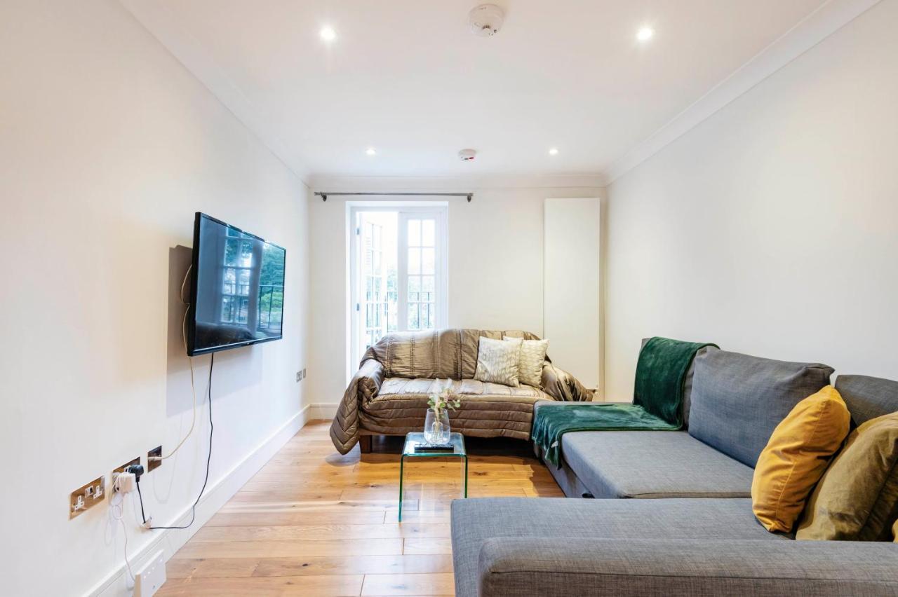Farm View 2-bedroom Apartment, Vauxhall