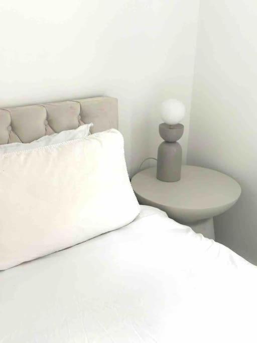 Stunning 2 Bedroom Flat Camden Apartment *