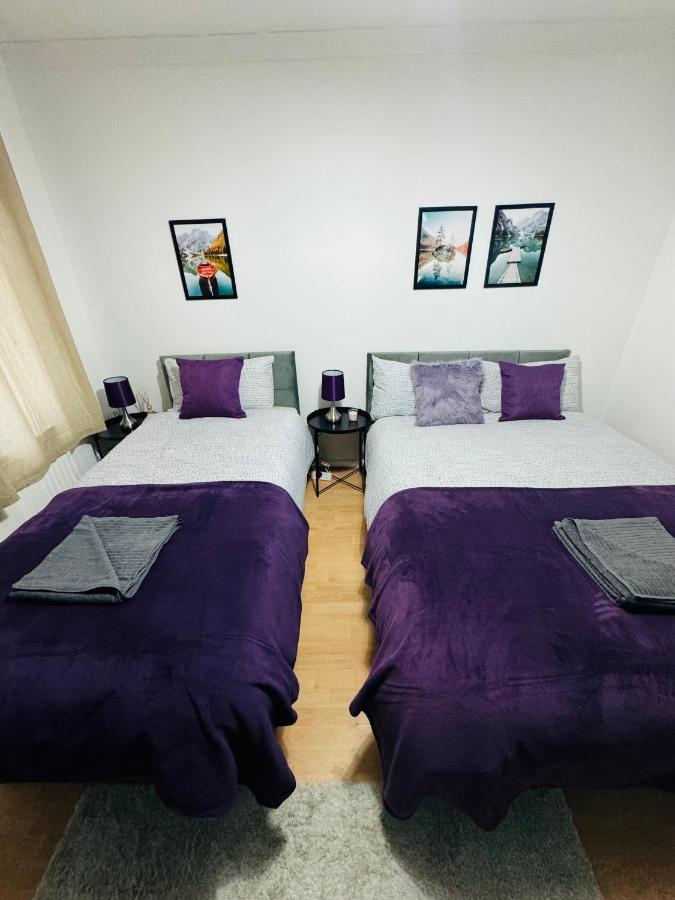 2 Bedrooms House Near Central * London