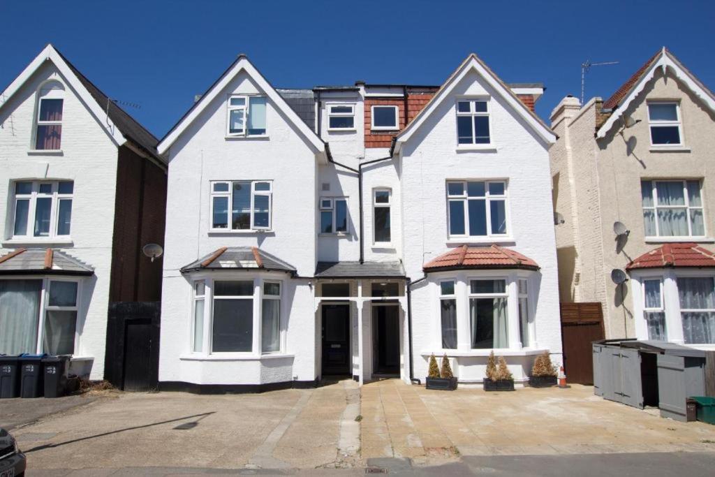 Apartment Stylish 1 Bed Flat With Private Terrace In Wimbledon - 3 The Queens London