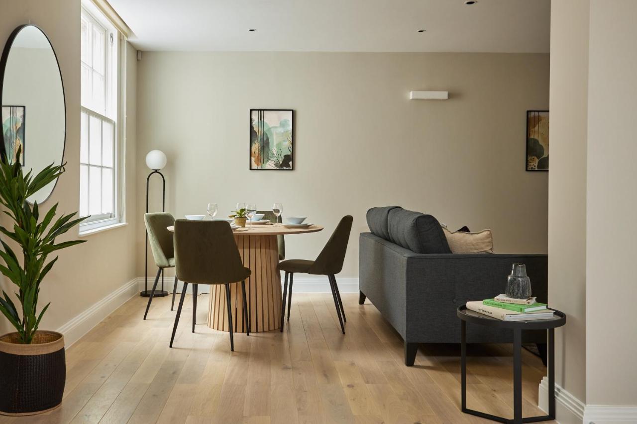 Chancery Lane By Viridian