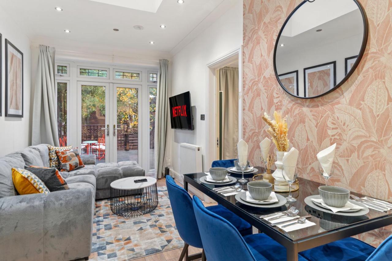 Stunning 3-Bedroom In London - Sleeps 8 * London