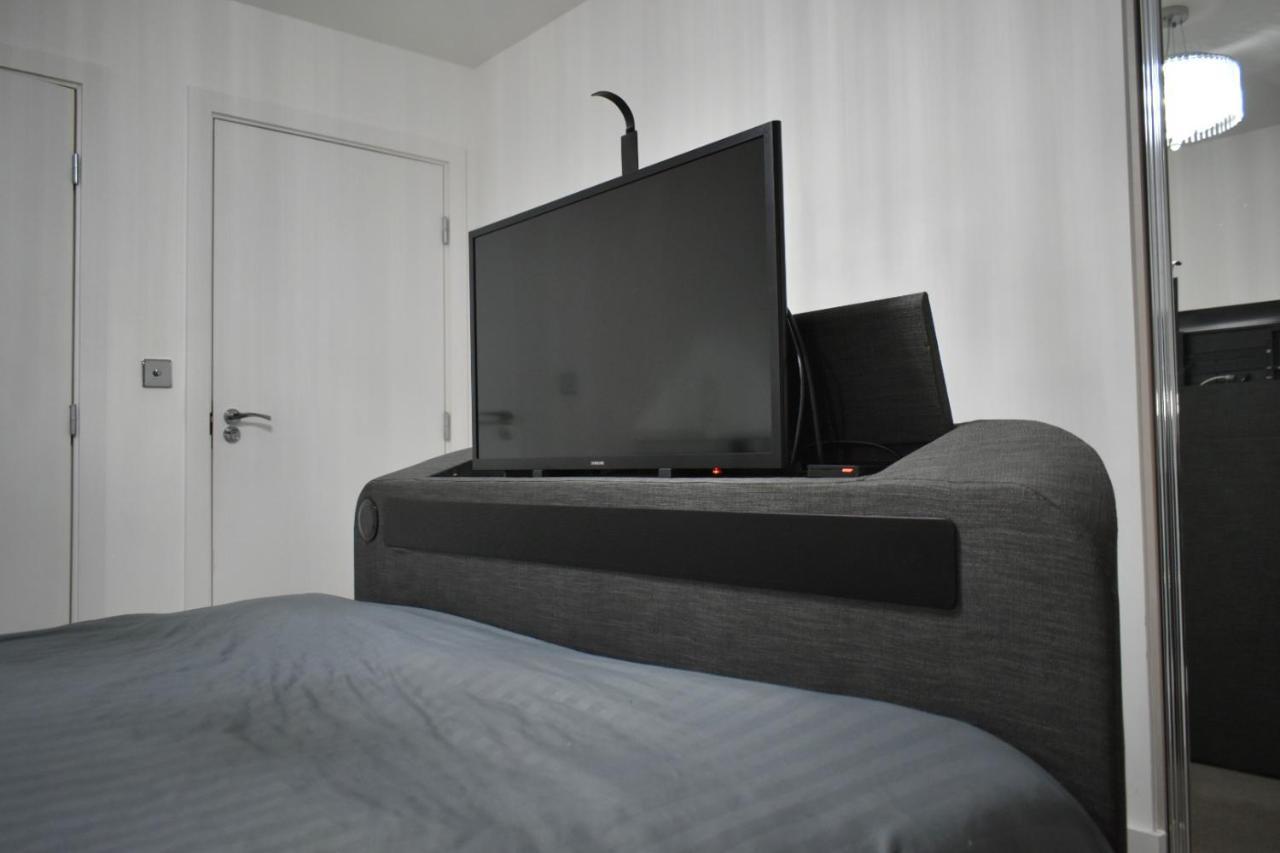 A Private En-suite Bedroom In Bromley-by-bow Habitación en casa particular Londres