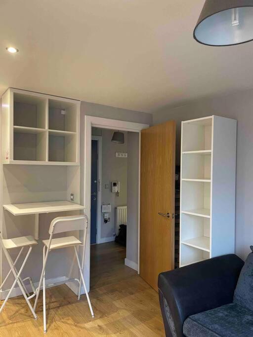 Skyline View - Of London. Appartement Londen