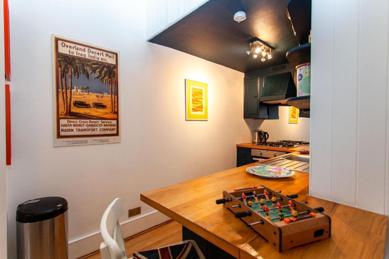 Italianflat - Kilburn Art Style * Londen