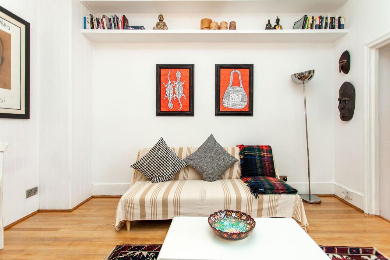 Italianflat - Kilburn Art Style London