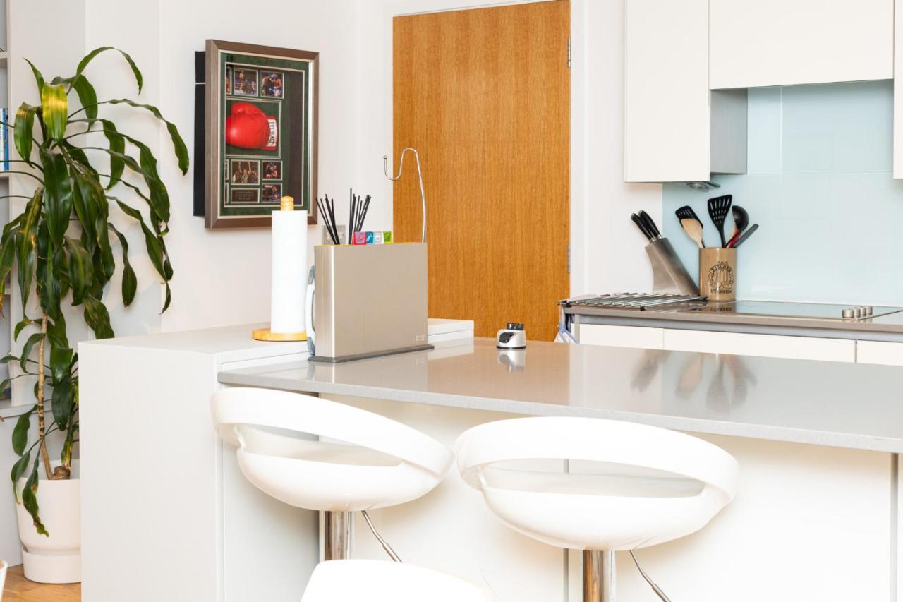 Immaculate 2br Flat, Greenwich, 2 Min Maze Hill St Apartment London