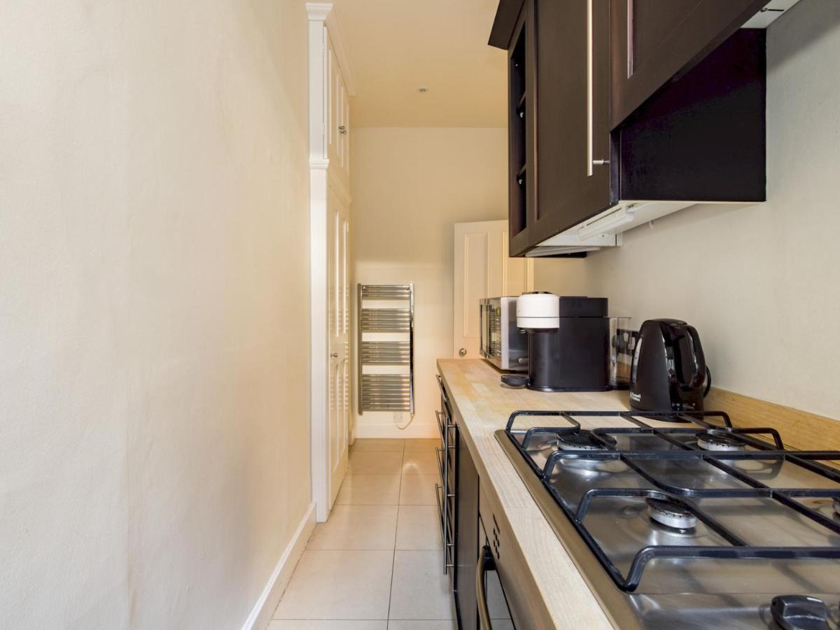 Pass The Keys Gorgeous With Access To A Private Garden Apartment