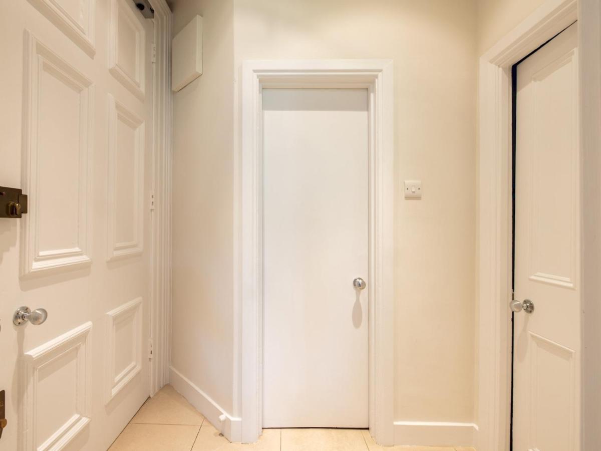Pass The Keys Gorgeous With Access To A Private Garden Apartment London