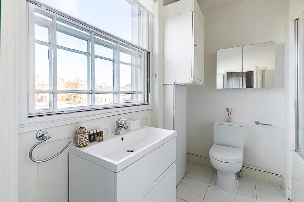Beautiful One-bedroom In Notting Hill