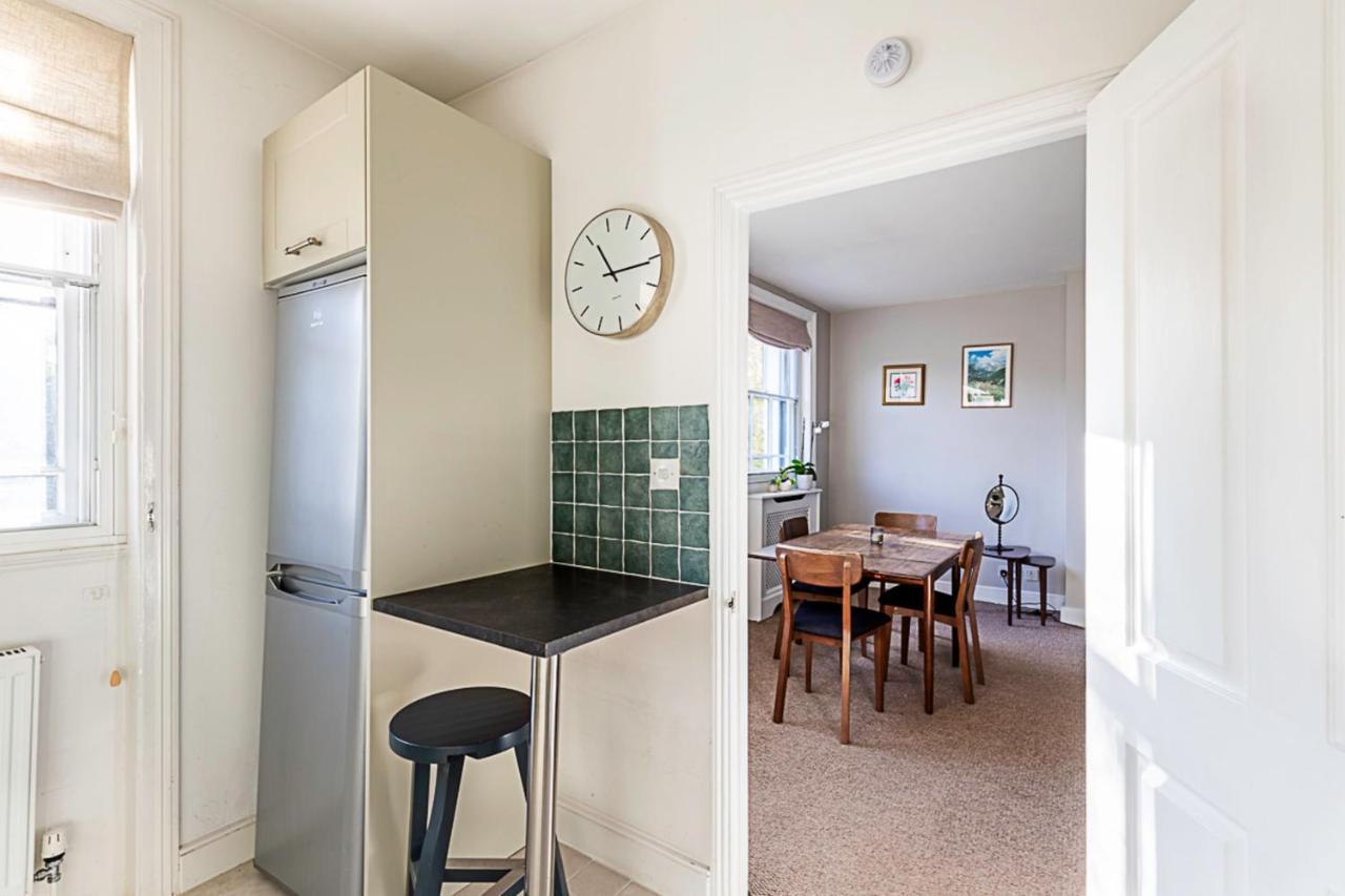 Beautiful One-bedroom In Notting Hill * London