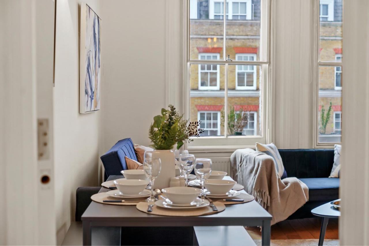 Apartment Delightful Flat In - Sleeps 6 London