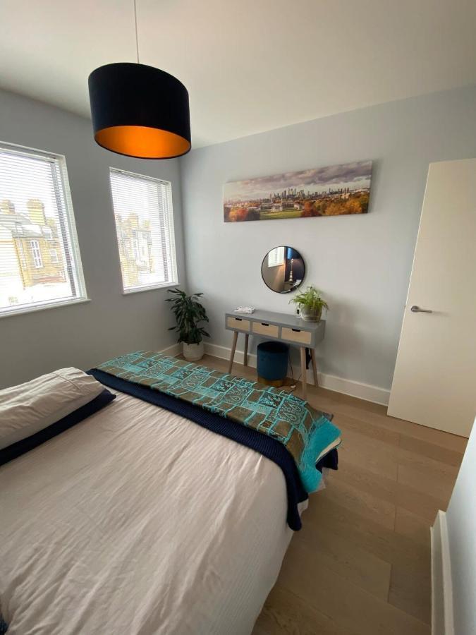Apartment Tasteful 2bd Flat Wopen Plan Living - Blackheath! London