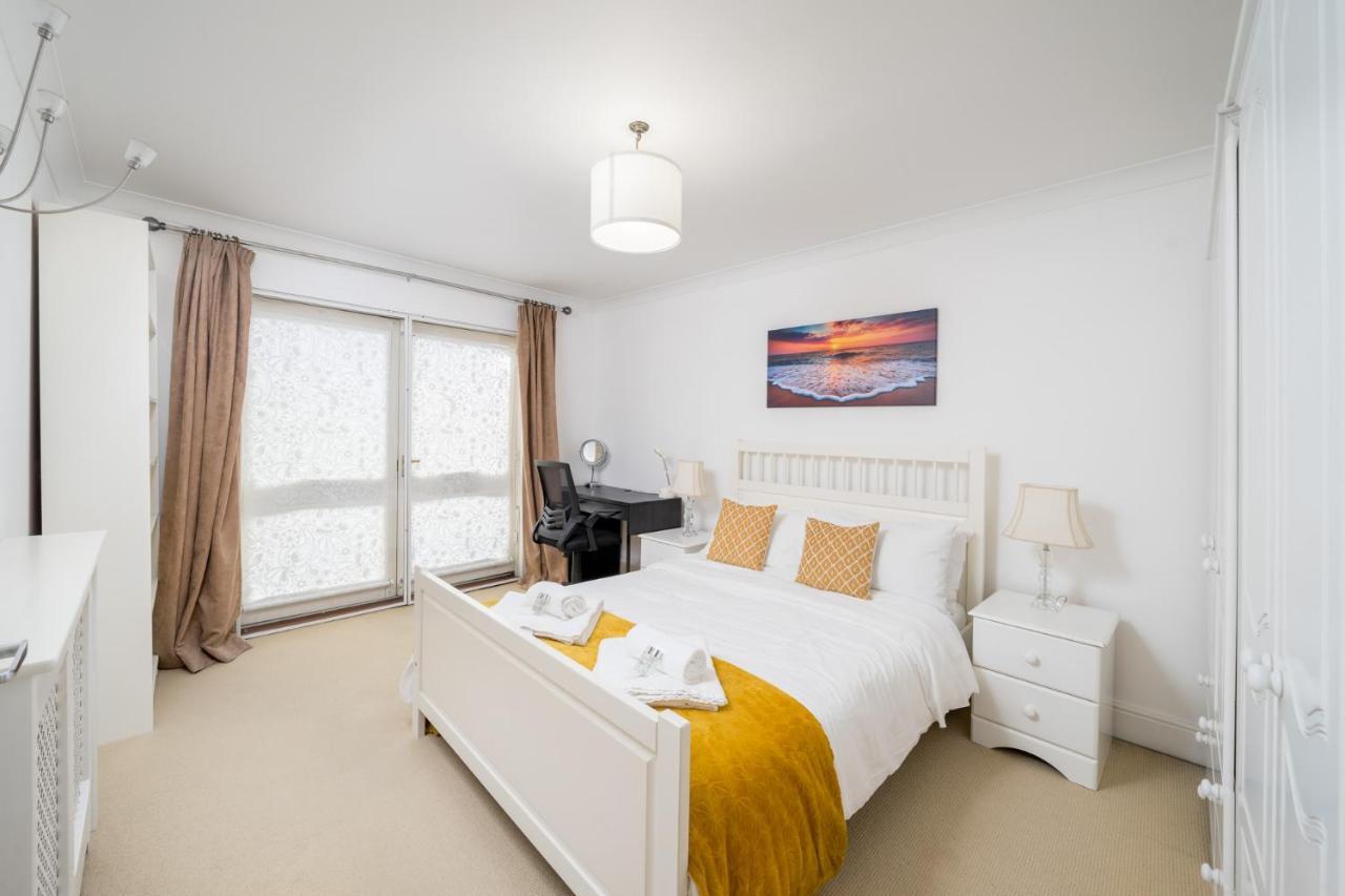 Stylish Deluxe 2Br Duplex - Free Parking - Near Canary Wharf Leilighet London