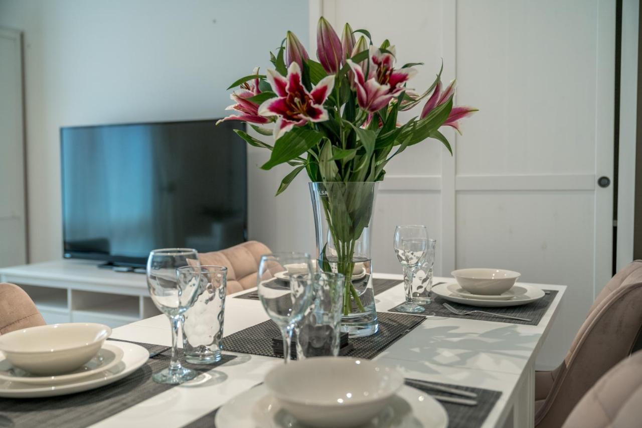 Stylish Deluxe 2Br Duplex - Free Parking - Near Canary Wharf London
