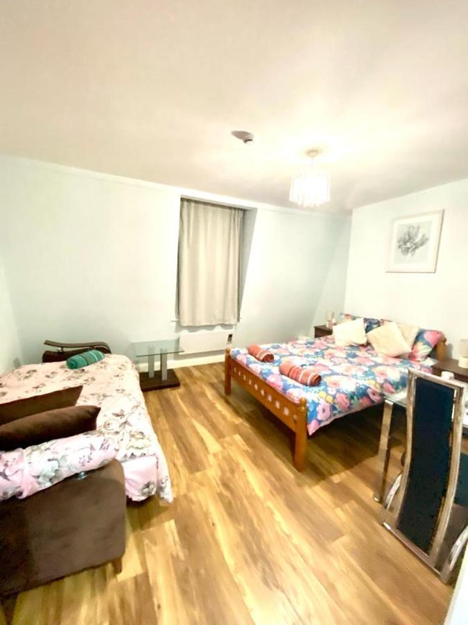 Stylish One Bed Studio Paddington Station In Central Leilighet *